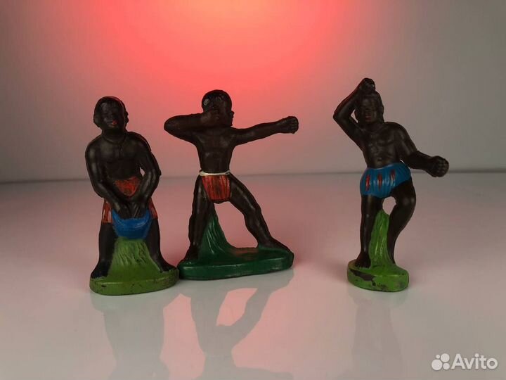 Cолдатики Зулусы Папуасы 3 фигуры ГДР времён СССР