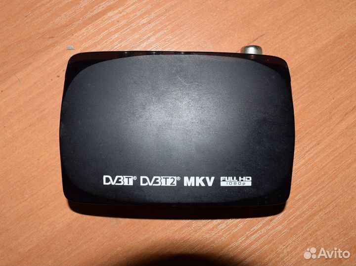 Цифровой телевизионный рессивер BBK SMP002H
