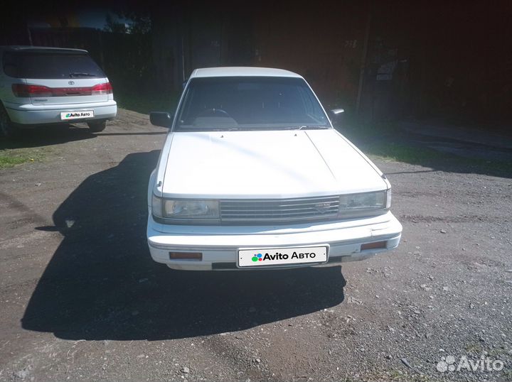 Nissan Bluebird 1.8 AT, 1986, 303 000 км