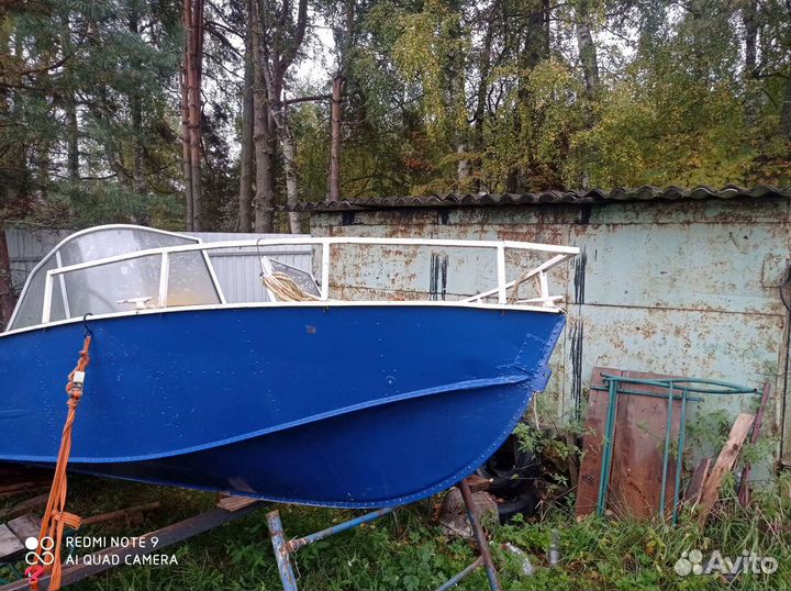 Продаю лодку с мотором