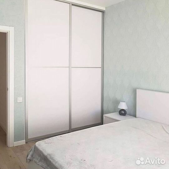 Шкаф встроенный / распашной