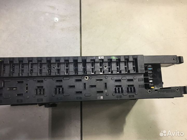 Sam блок предохранителей задний mercedes W203 W209