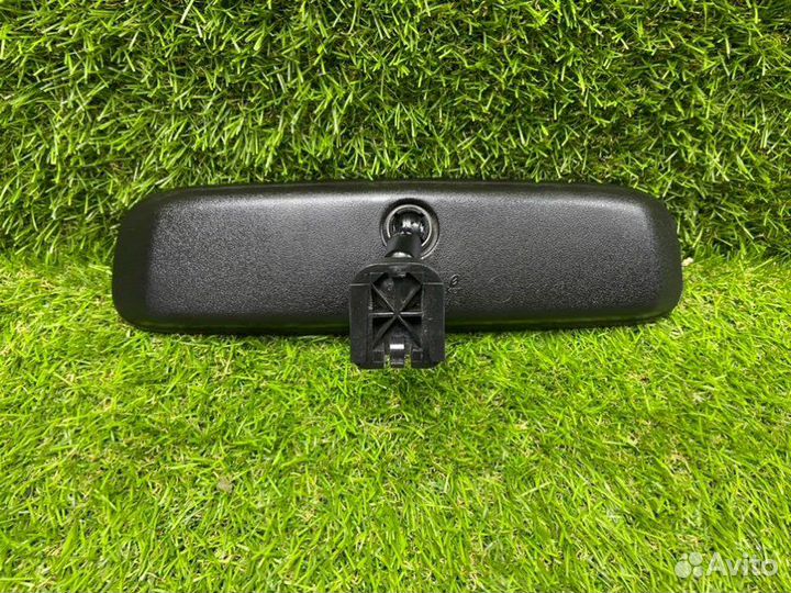 Зеркало заднего вида салонное Hyundai Ix35 LM D4FD