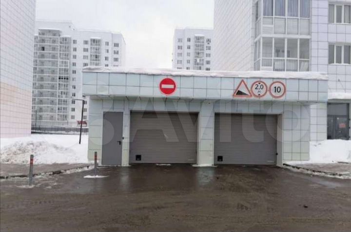 Машиноместо, 15 м²