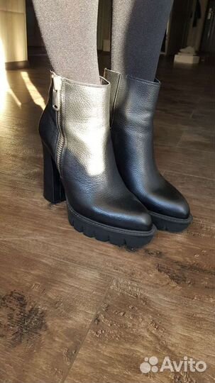 Ботинки женские 38 размера италия