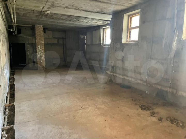 Свободного назначения, 300 м²