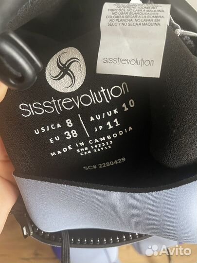 Гидрокостюм 5/4 с капюшоном sistr женский 8