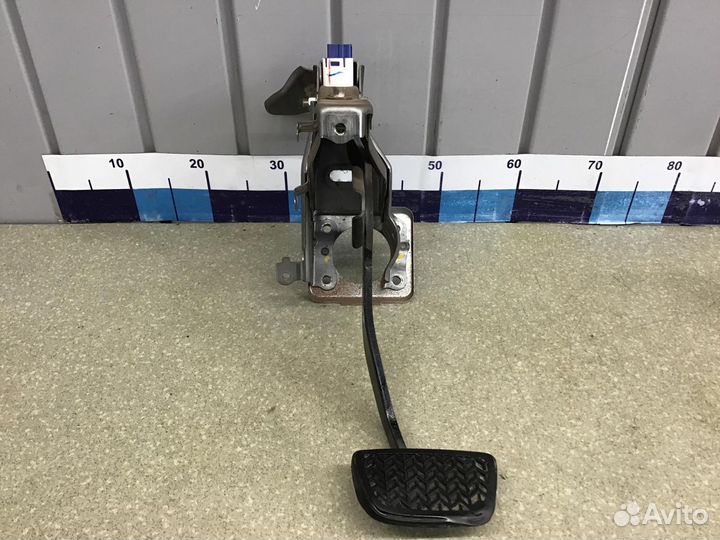 Педаль тормоза Toyota Camry XV40 2006-2011