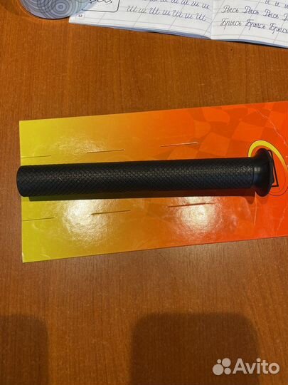 Не оригинал резинка 203мм ручка руля М800 8000