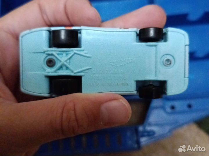 Hot wheels машинки