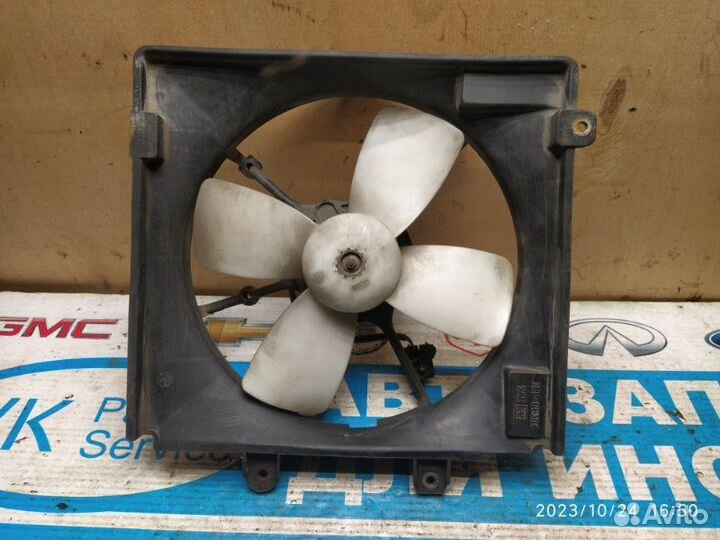 Вентилятор радиатора кондиц. Mazda 323 BA 1996