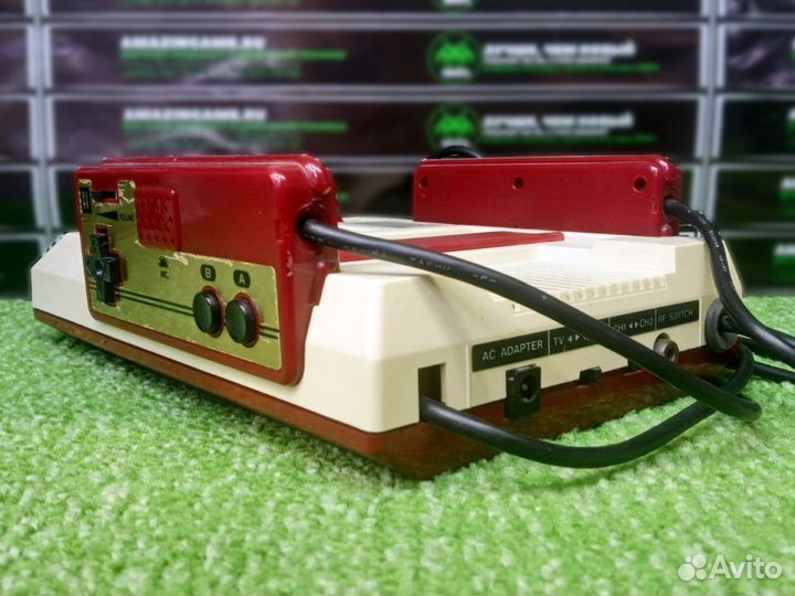 Nintendo Famicom ретро консоль
