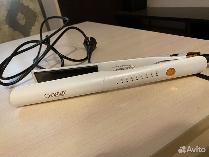 Профессиональный утюжок титан