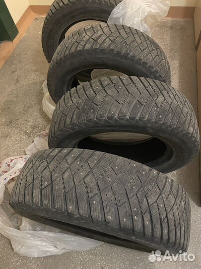 Goodyear UltraGrip Ice Arctic SUV 225/65 R17