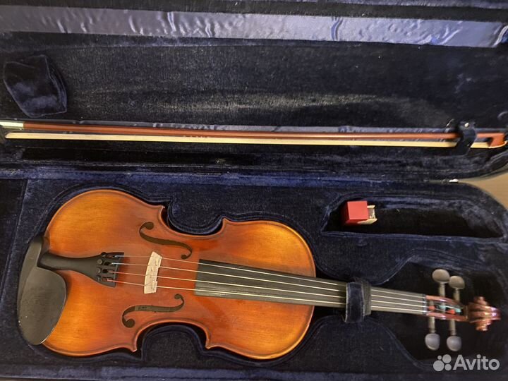 Скрипка Hans Klein HKV-4 HP 4/4 (смычок и кейс)