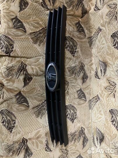 Решетка на радиатор priora