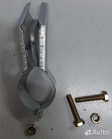 Конвертера держатель спутник. антенны (метал)