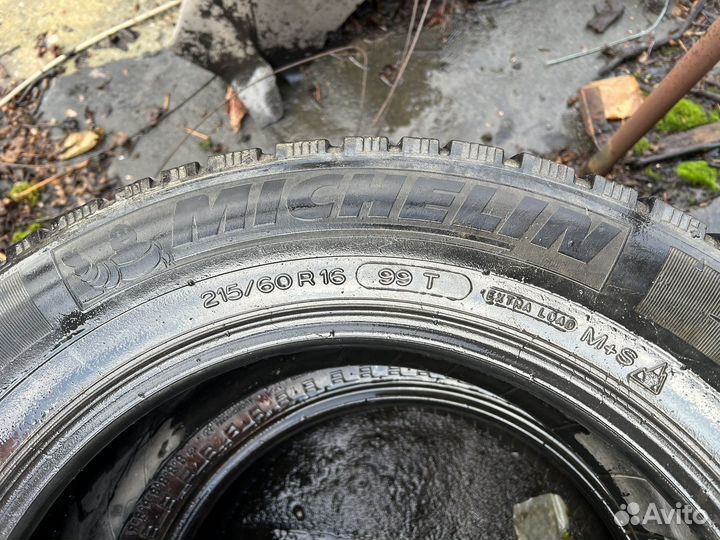 Michelin X-Ice North 215/60 R16