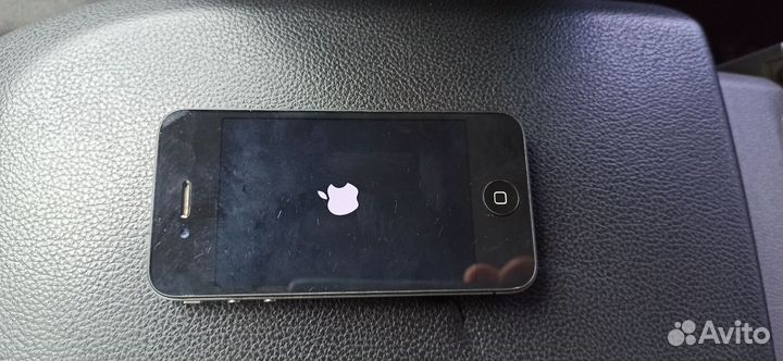 iPhone 4, 8 ГБ