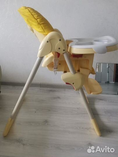 Стульчик для кормления Globex