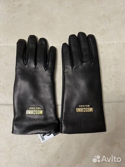 Новые перчатки Moschino