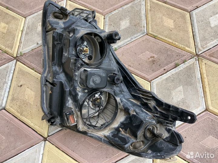 Фара на opel astra h gtc