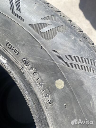 Bridgestone Alenza 001 215/65 R16