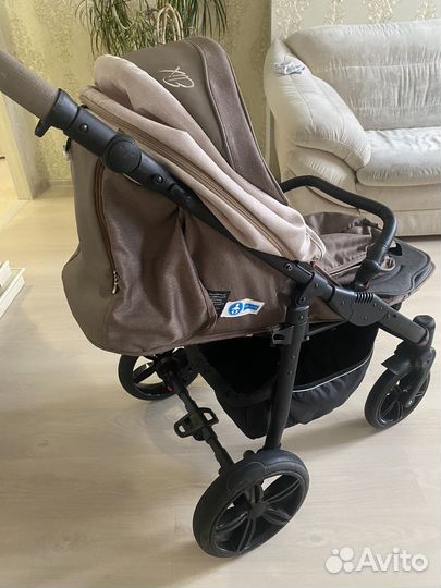 Прогулочная коляска carrello ELix