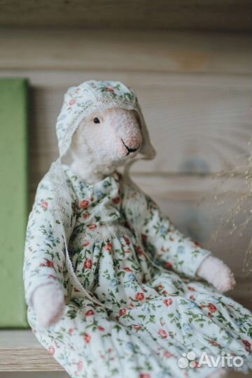 Овечка Тедди интерьерная игрушка ручной работы