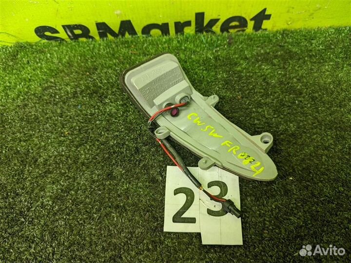 Повторитель в зеркало передний правый Mitsubishi