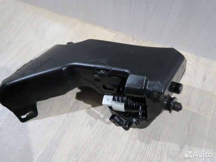 Бачок омывателя Mercedes Benz W205