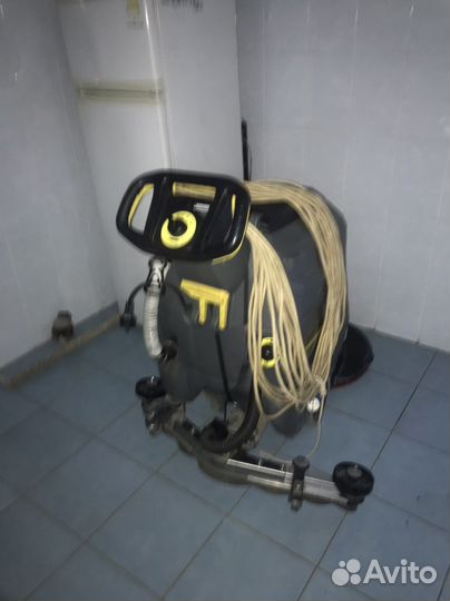 Поломоечная машин Karcher BD 50/60