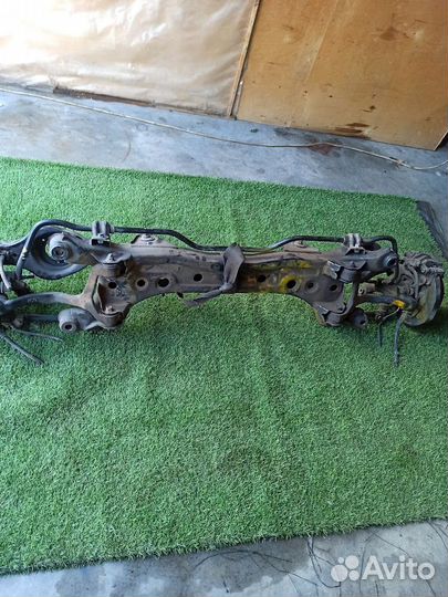 Задняя балка Хундай Саната 5 нф