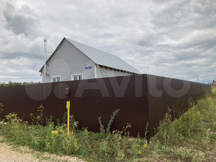 Дом 49 м² на участке 6 сот.