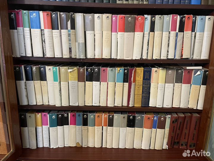 Книги. Библиотека всемирной литературы
