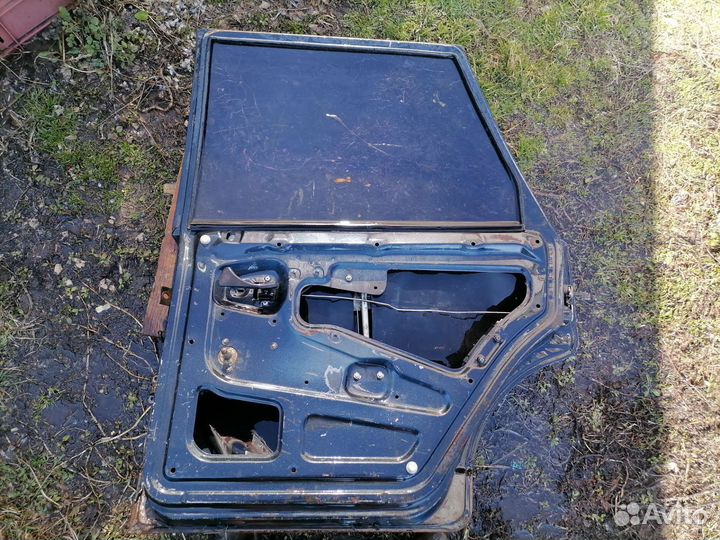Дверь на ваз 2115