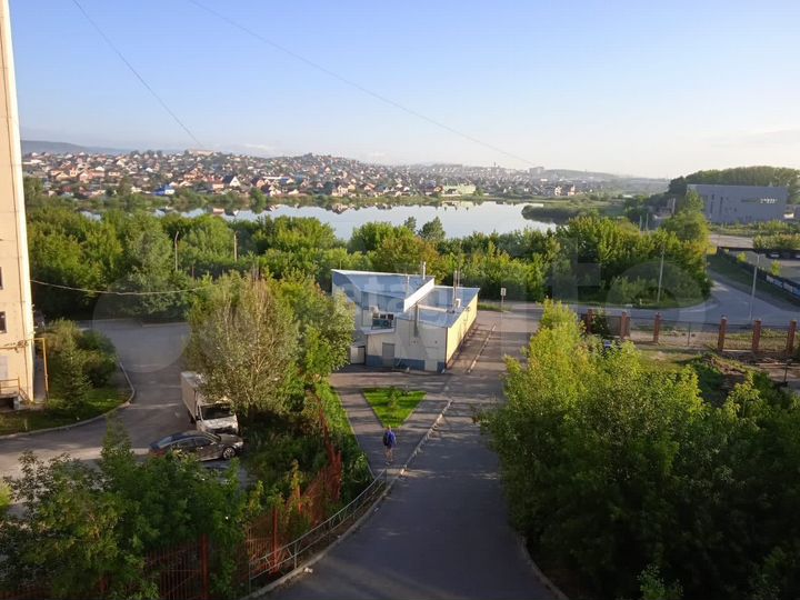 3-к. квартира, 93,8 м², 3/10 эт.