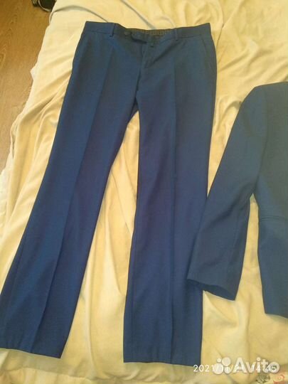 Мужской костюм