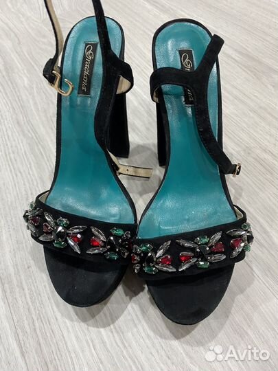 Вещи на девушку 44