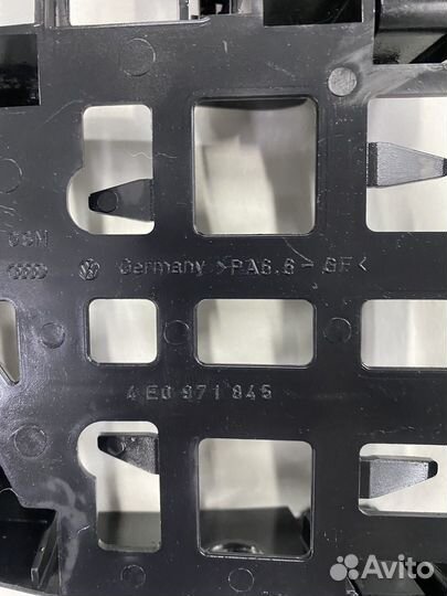 Блок предохранителей audi A8 D3 2002-2010г