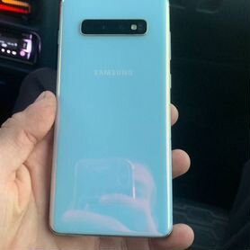 Samsung Galaxy S10+, 8/128 ГБ