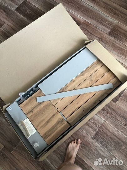 Компьютерный стол новый