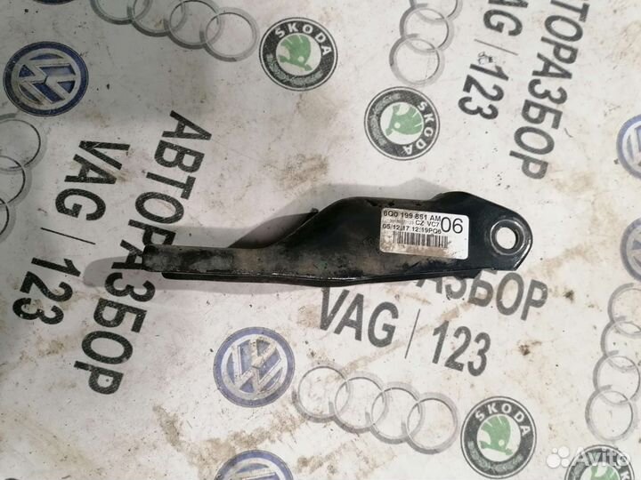 Кронштейн опоры двигателя Шкода Рапид