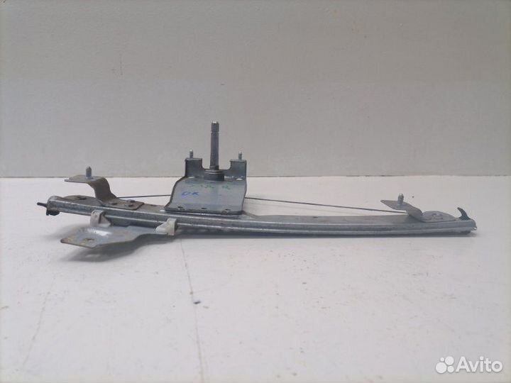 Стеклоподъемник задний правый Renault Duster