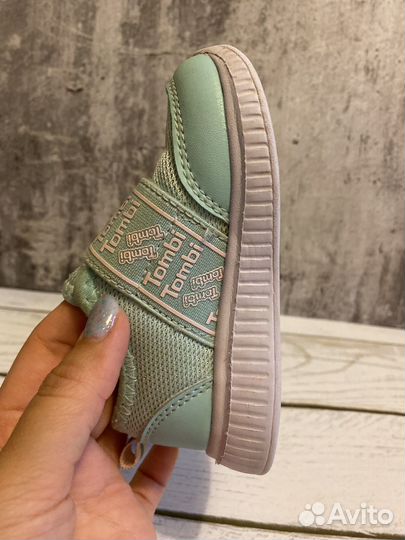 Кроссовки детские 21 размер для девочек