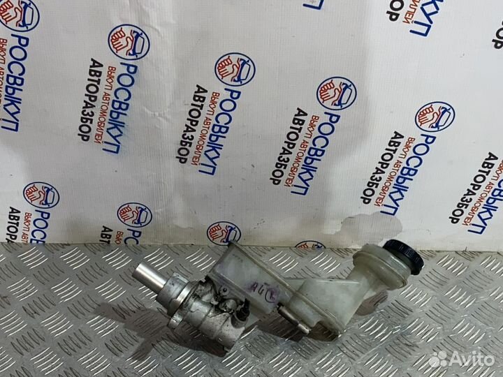 Главный тормозной цилиндр Nissan Qashqai (J10) I