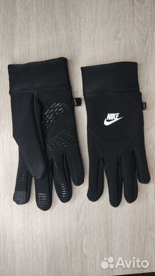 Перчатки nike