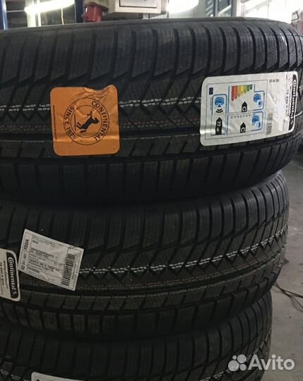 Continental WinterContact TS 850 P SUV 275/40 R20 106V