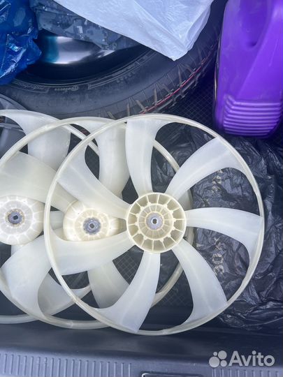 Диффузор, моторчик охлаждения двигателя камри 40