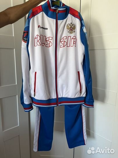 Спортивный костюм женский forward размер s и 2xs